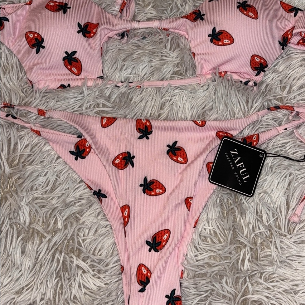 Zaful Pink Strawberry Bikini Set